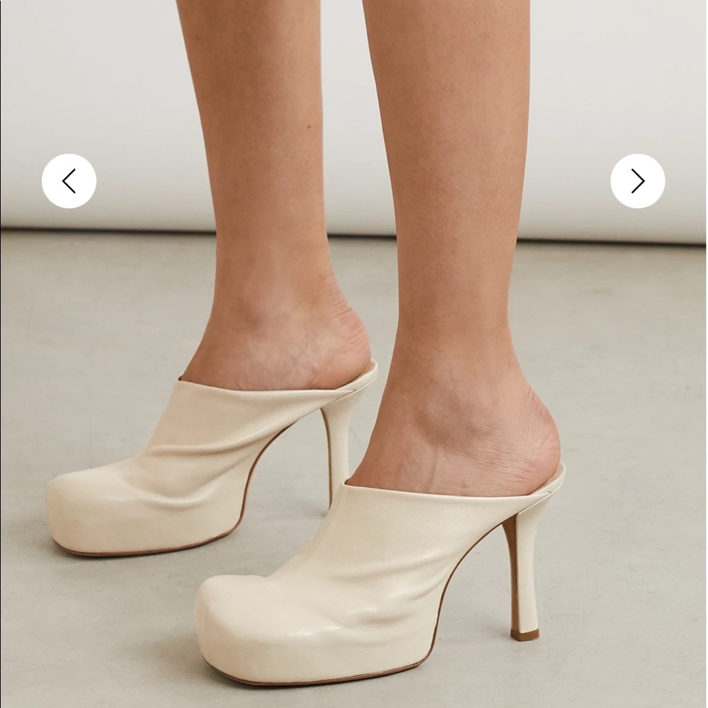 NWOT Bottega Veneta Platform Mule